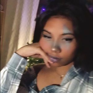 Meet your Posher, Zara